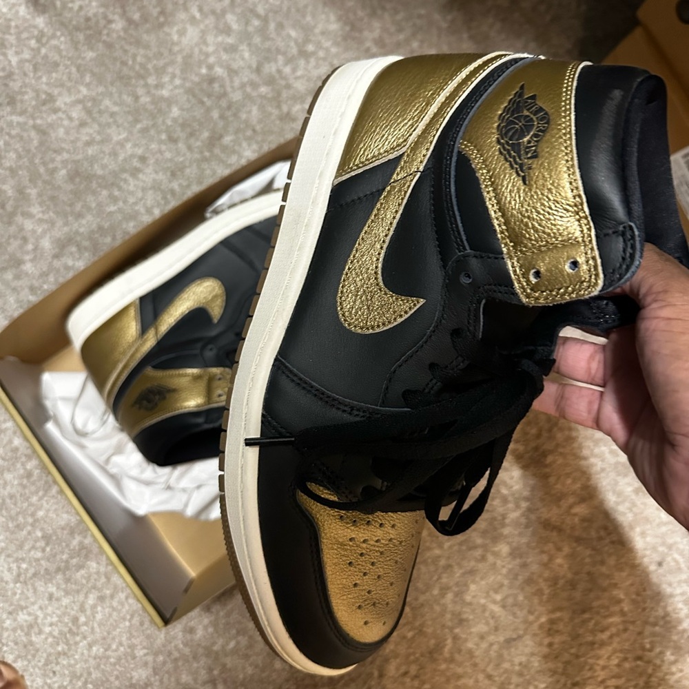 Nike Air Jordan only worn 1 time original box